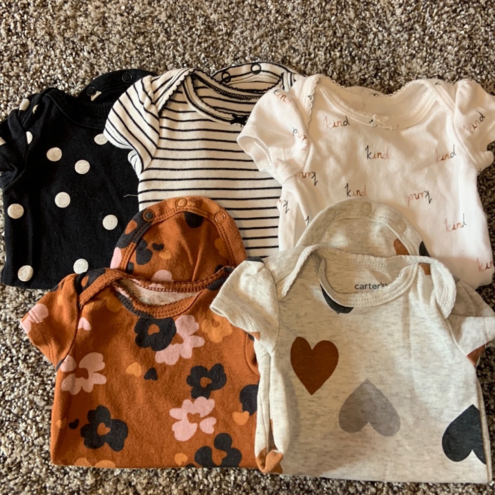Set of 5 carters newborn onesies